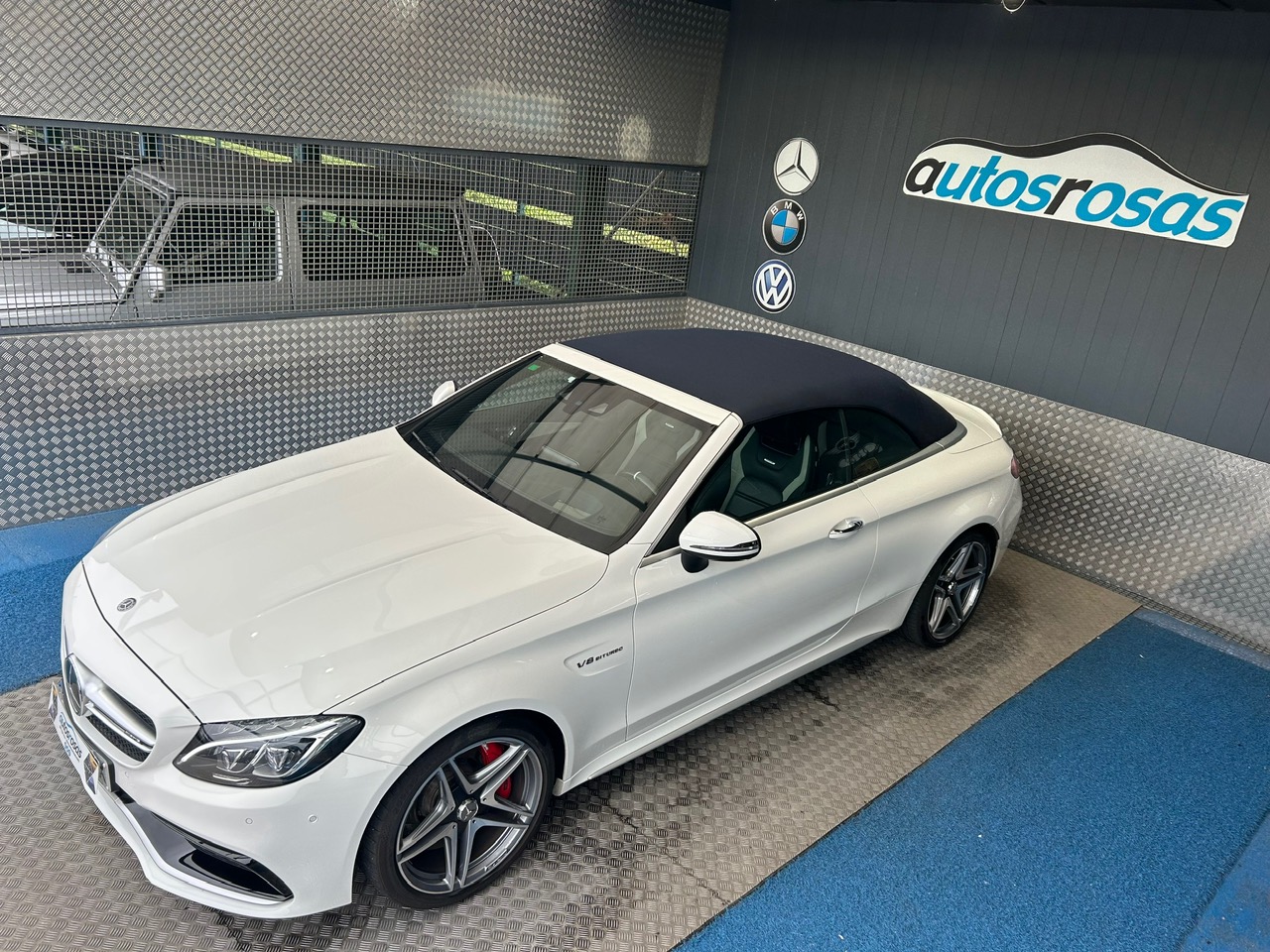 Mercedes-Benz Clase C Cabrio AMG C63S foto 2