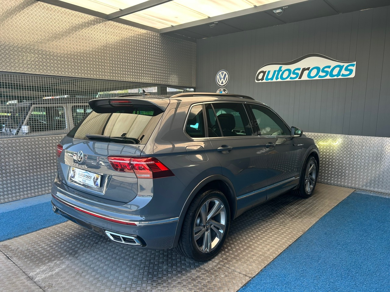 VOLKSWAGEN Tiguan R-Line 2.0 TDI foto 7