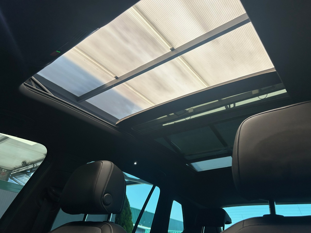 VOLKSWAGEN Tiguan R-Line 2.0 TDI foto 10