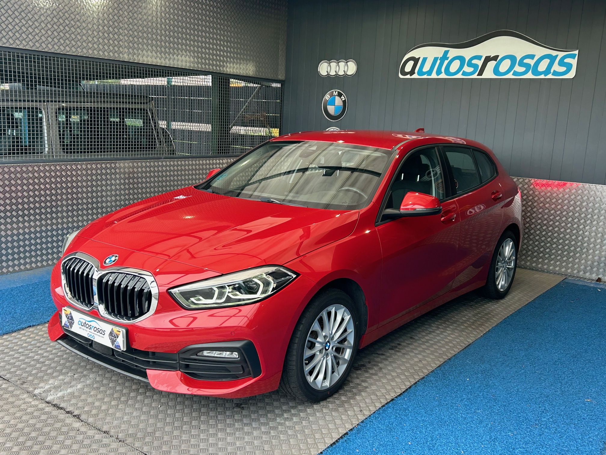Bmw Serie 1 118i foto 2
