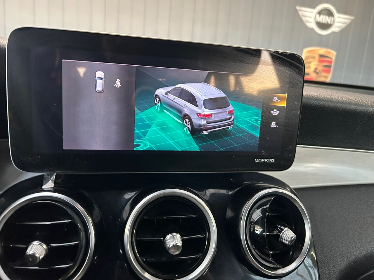 Mercedes-Benz GLC 200D 4MATIC foto 16