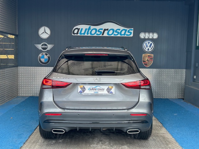 Mercedes-Benz GLA 200 D AMG foto 6