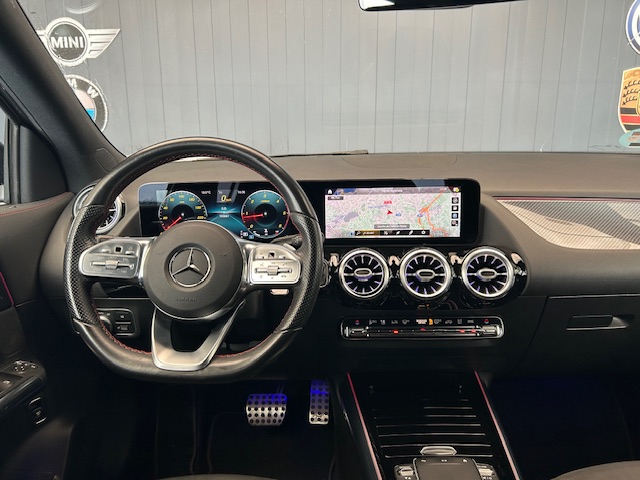Mercedes-Benz GLA 200 D AMG foto 10