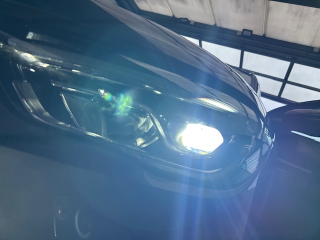 Mercedes-Benz GLA 200 D AMG foto 23