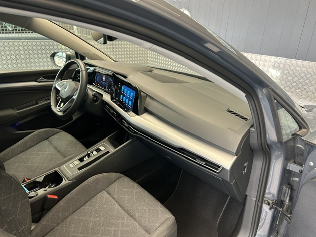 VOLKSWAGEN Golf Life 2.0 TDI DSG foto 18