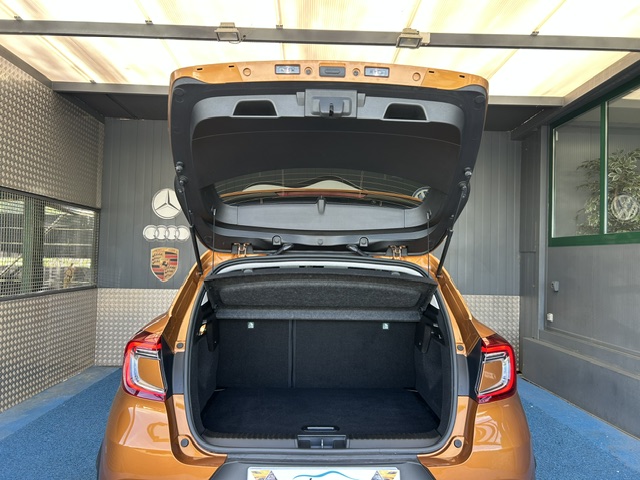 Renault Captur Intens TCe foto 17