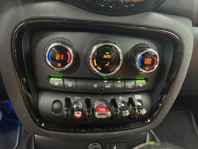 Mini CLUBMAN Cooper D Yours foto 15