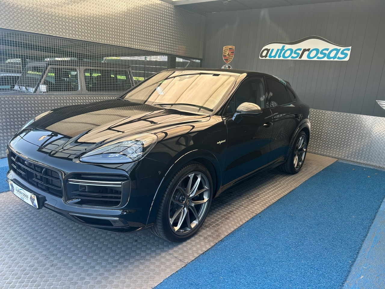 Porsche Cayenne Coupé Turbo S EHybrid foto 2