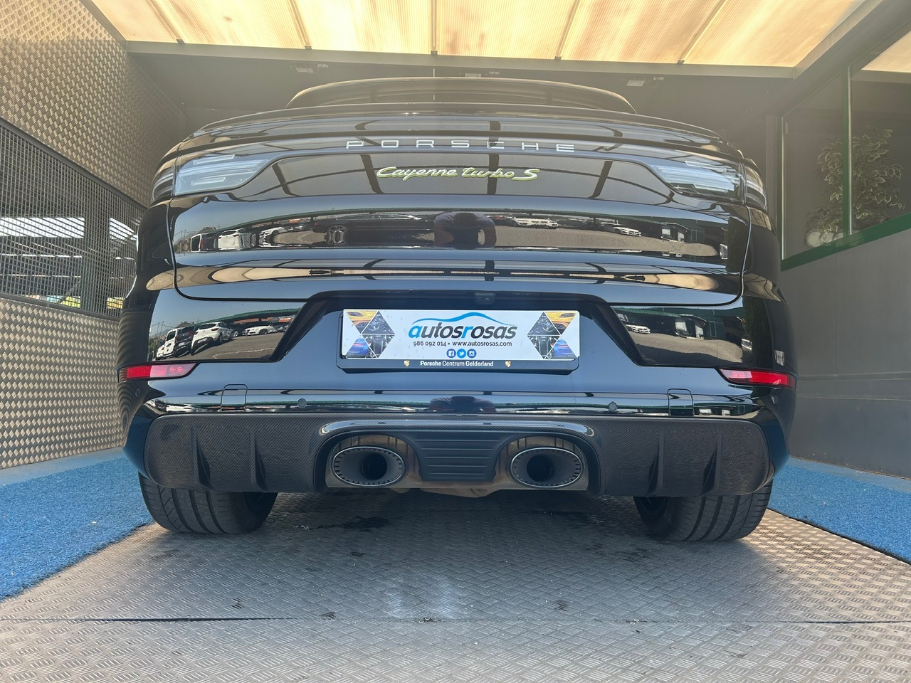 Porsche Cayenne Coupé Turbo S EHybrid foto 6