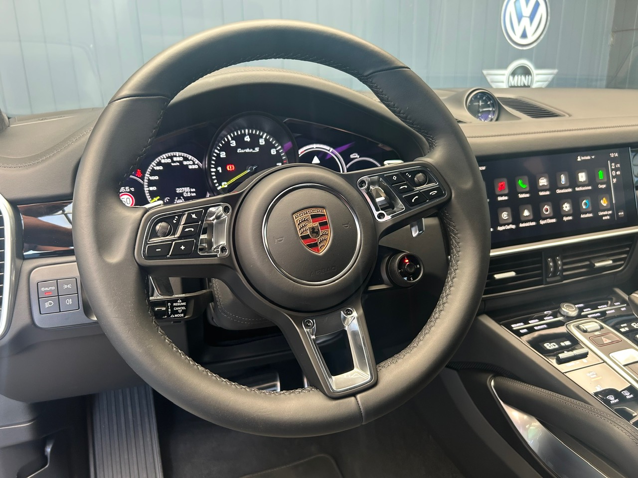 Porsche Cayenne Coupé Turbo S EHybrid foto 12