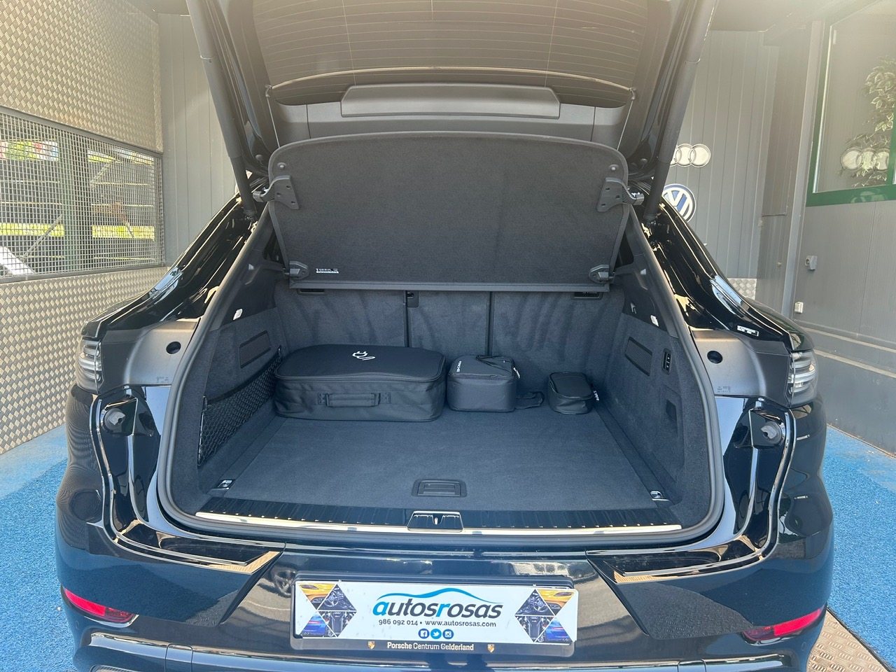 Porsche Cayenne Coupé Turbo S EHybrid foto 29