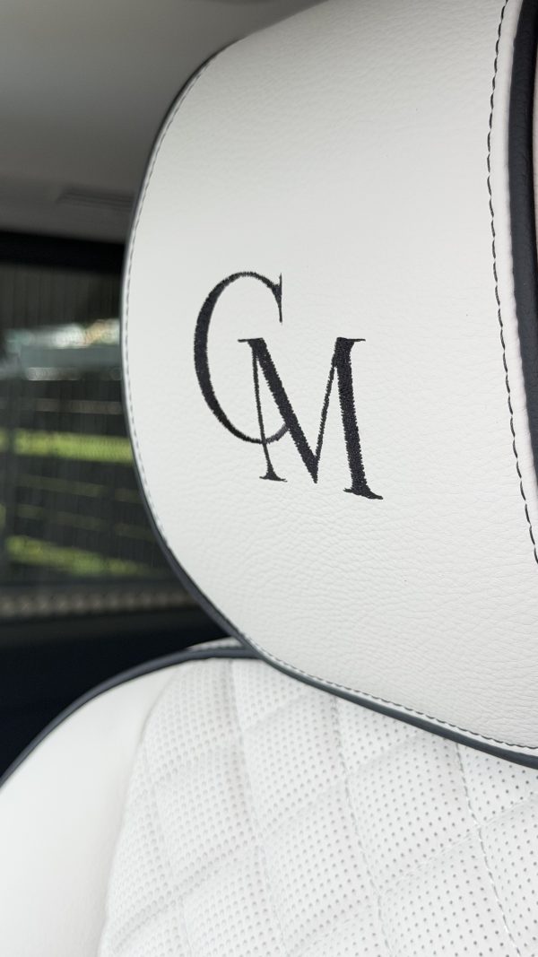 Mercedes Clase V personalizada — interior 1