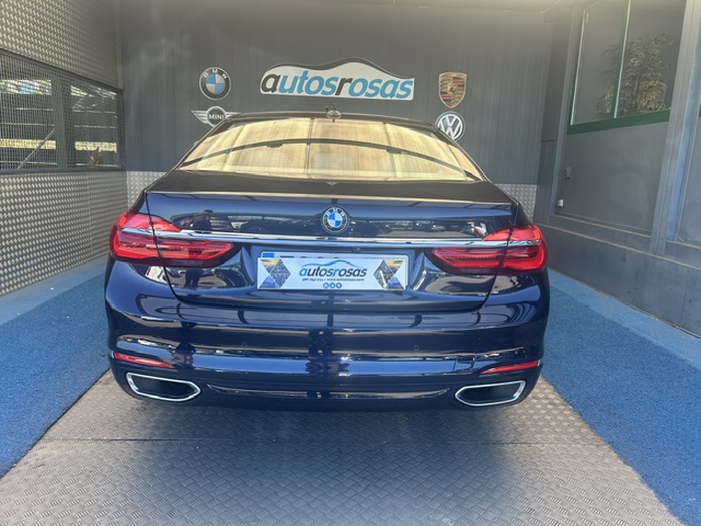 Bmw Serie 7 730LdA xDrive foto 8