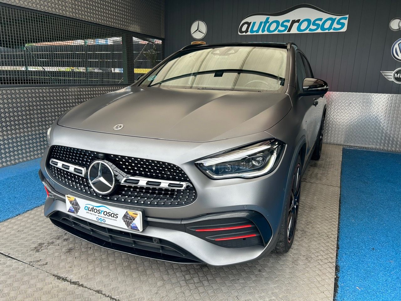 Mercedes-Benz GLA 220 D 4MATIC Edition foto 2