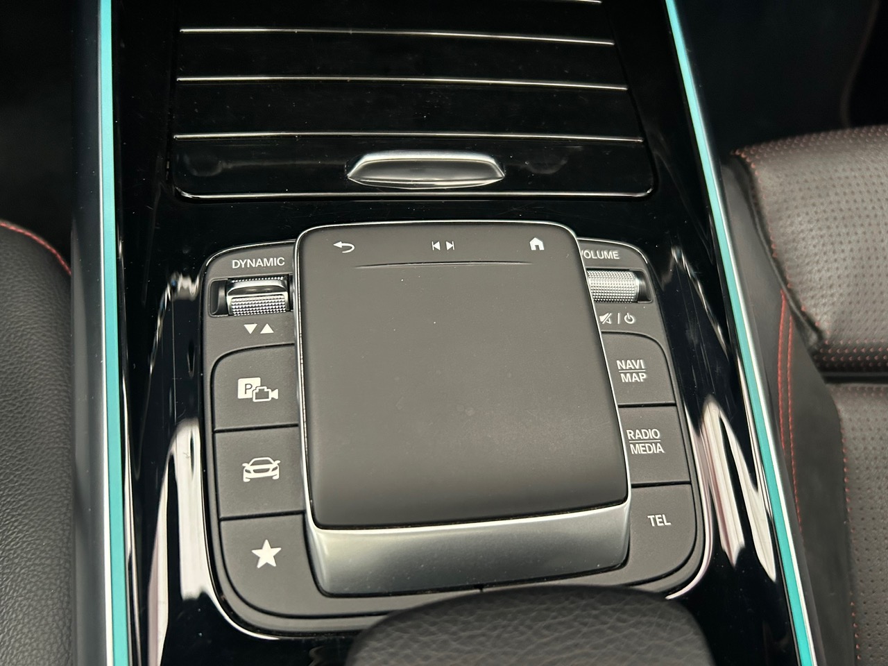 Mercedes-Benz GLA 220 D 4MATIC Edition foto 26