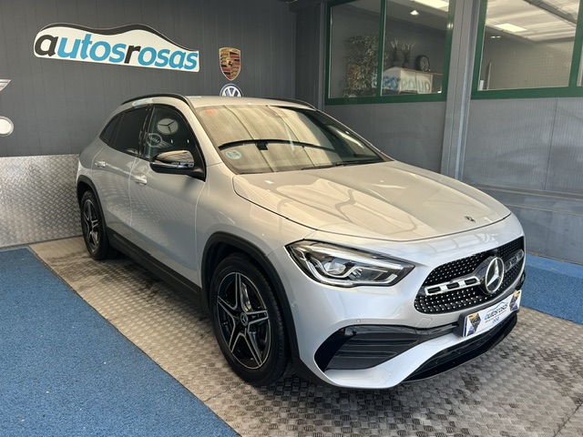 Mercedes-Benz GLA 200 D AMG foto 4