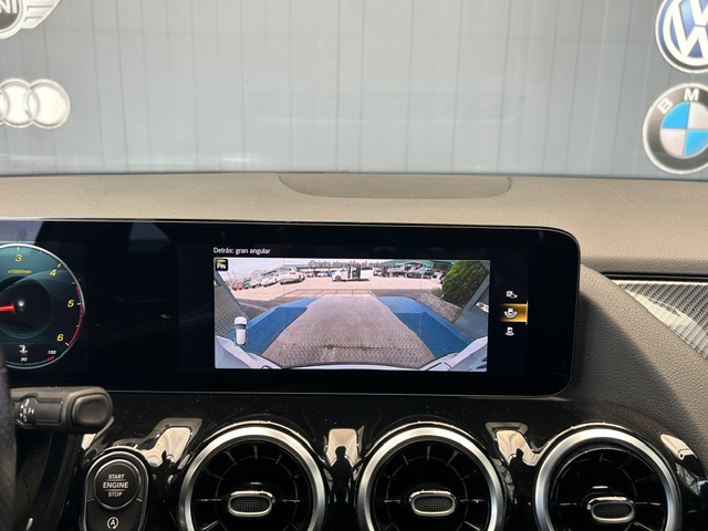 Mercedes-Benz GLA 200 D AMG foto 15