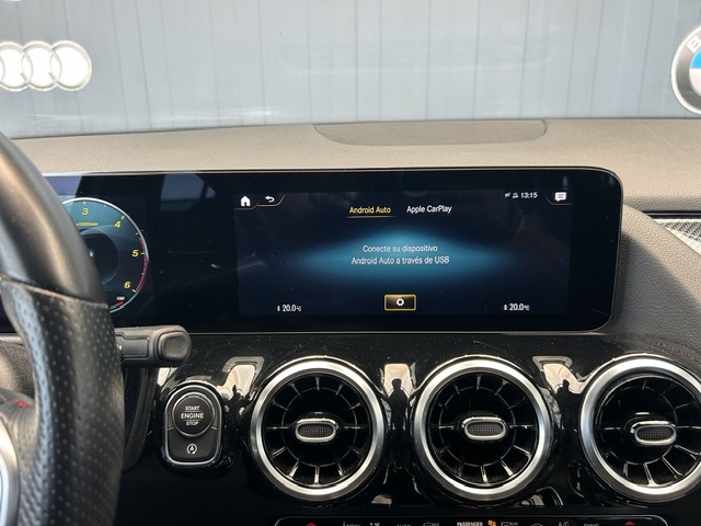 Mercedes-Benz GLA 200 D AMG foto 17