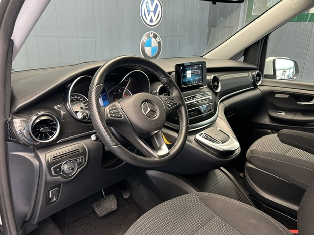 Mercedes-Benz Clase V 220 d Rise Largo foto 10