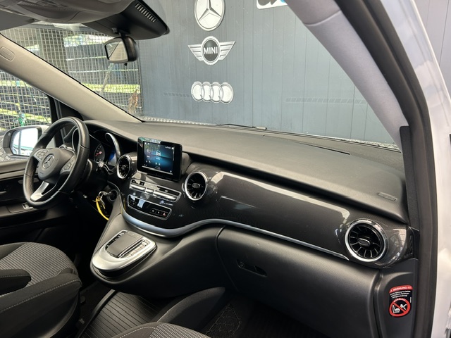 Mercedes-Benz Clase V 220 d Rise Largo foto 16