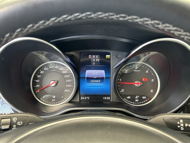 Mercedes-Benz Clase V 220 d Rise Largo foto 12