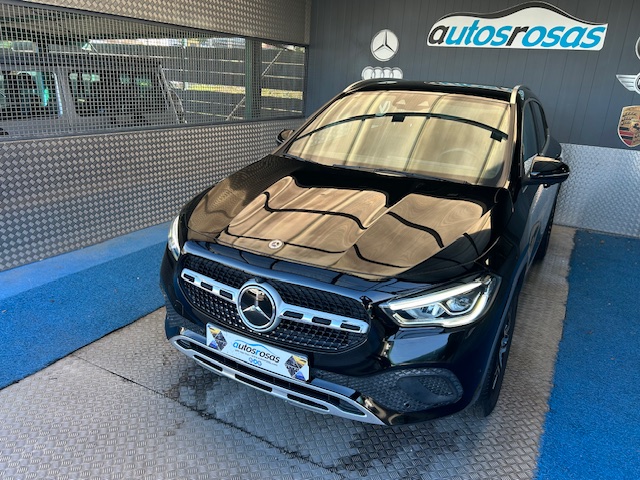 Mercedes-Benz GLA 220 D