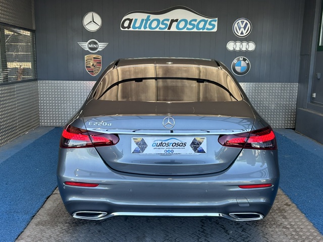 Mercedes-Benz Clase E 220D AMG foto 6
