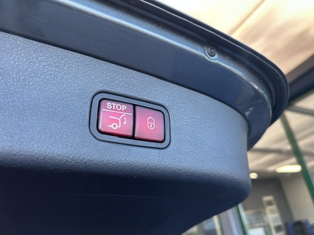 Mercedes-Benz GLC 300E 4MATIC foto 34